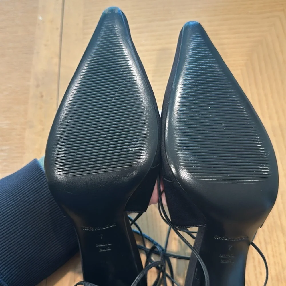 Reformation ‘Carmella’ Black Satin Slingback Strappy Kitten Heels Size 7